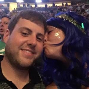 Meet your Posher, Lola